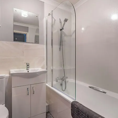 Hébergement de vacances 2 Bed In Sz462 *